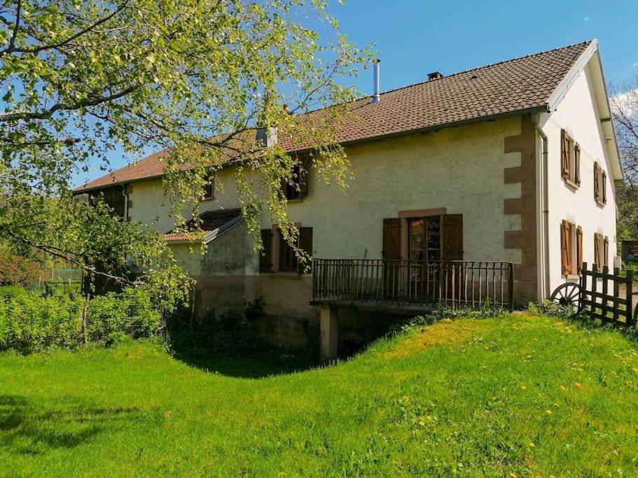 Ferme De Ma Grand-Mere Le Haut-du-Them Esterno foto